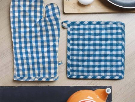 Lushomes oven gloves pot holder Combo, Blue Small Checks microwave gloves & pot holder for kitchen Hot on Sale