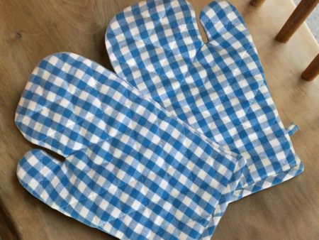 Lushomes oven gloves, Blue Small Checks microwave gloves, oven accessories, kitchen gloves for cooking heat, microwave hand gloves For Discount